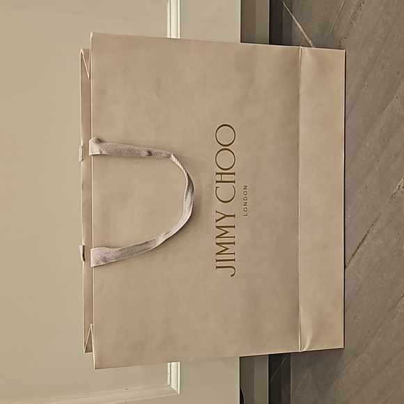 BRAND NEW AUTHENTIC LARGE JIMMY CHOO GIFT SHOPPING PAPER BAG 18" x 15.5" - Picture 1 of 4